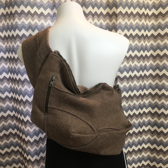 AndrewsAbyss repurposed coat sling bag - Picture 1 of 5